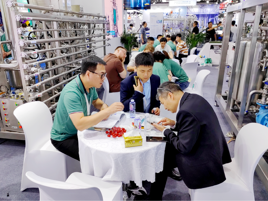 Live Coverage of CPHI & PMEC China 2025 | Jhenten Machinerys Shanghai Exhibition: A Crowd Sensation with Non-Stop Excitement!!(圖14)